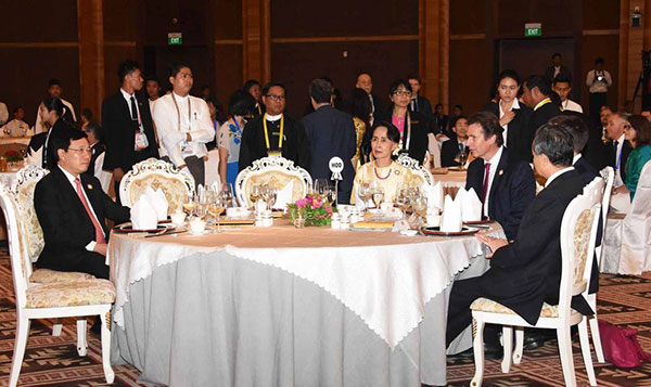 Dinner hosted in honour of participants of 13th ASEM
